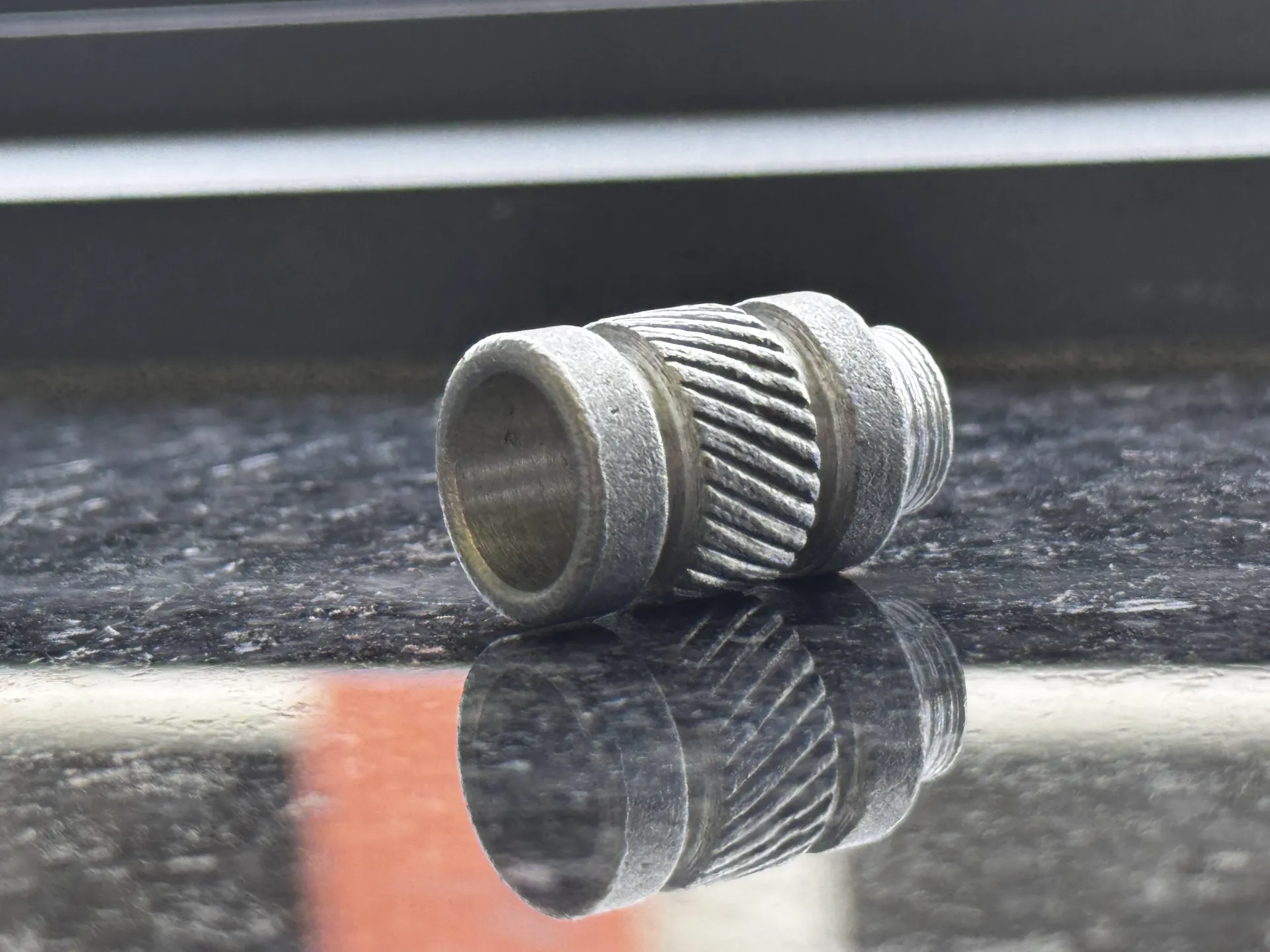 Knurled Coupling Bush